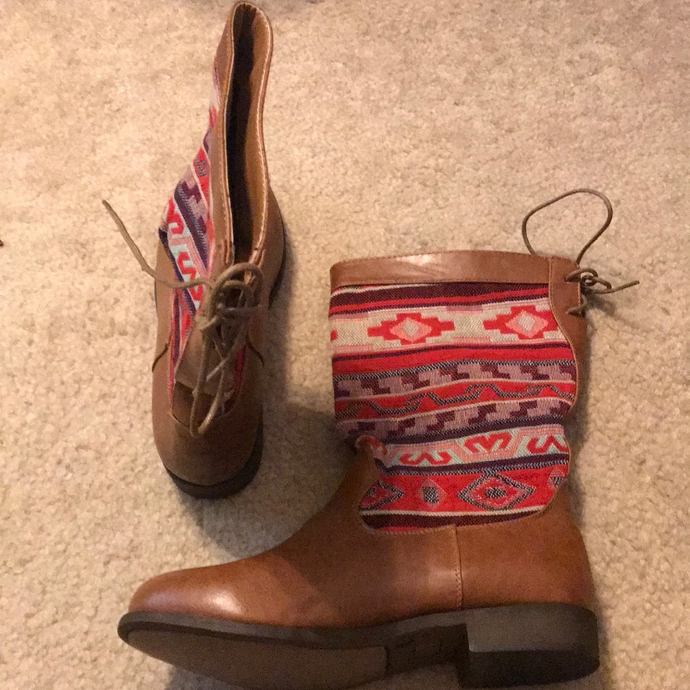 AZTEC BOOTS ❤️🆕